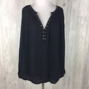 Amuse Society black long sleeve blouse. NWT